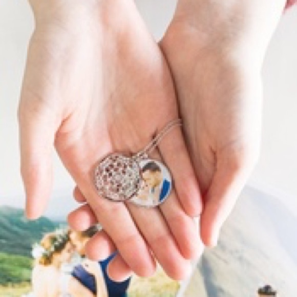 Sterling silver locket by With You Lockets - Picture 4 of 4